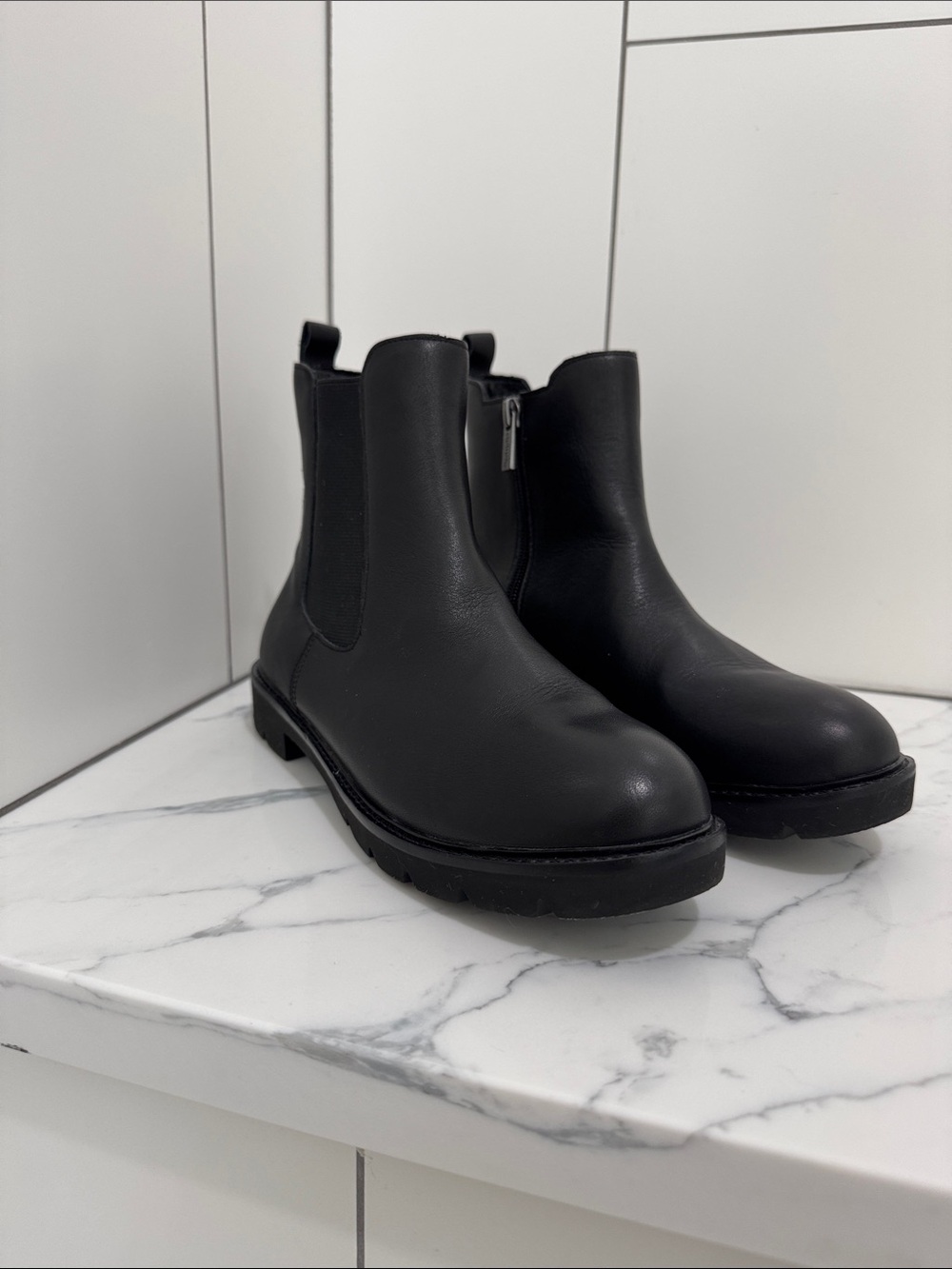 Aetrex Black Leather Chelsea Ankle Boots